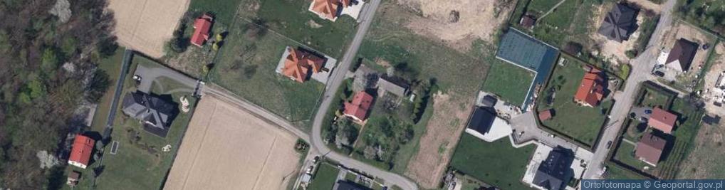 Zdjęcie satelitarne Pod Dębem ul.