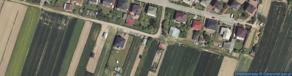 Zdjęcie satelitarne Powstańców Warszawy ul.