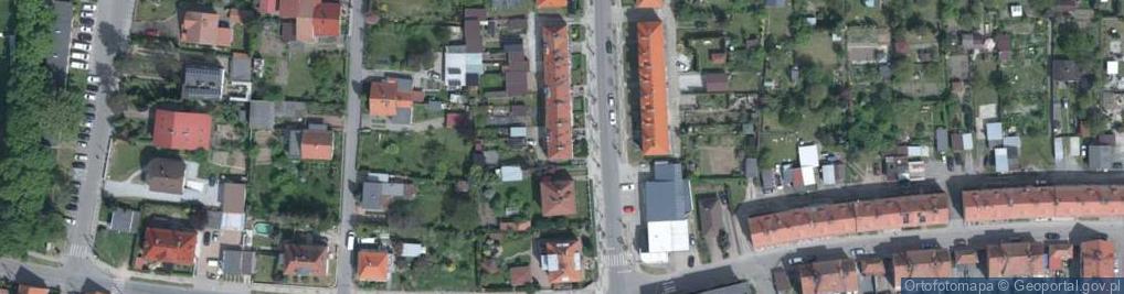 Zdjęcie satelitarne Powstańców ul.
