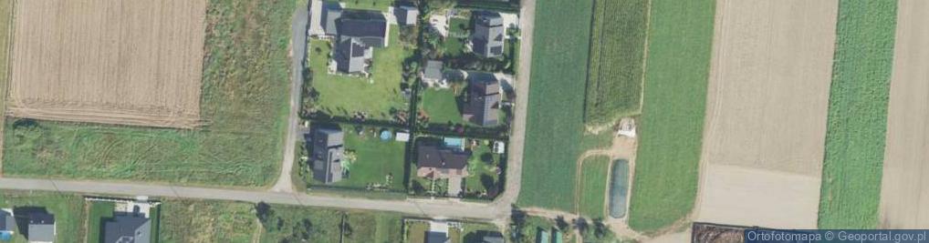 Zdjęcie satelitarne Powstańców Listopadowych ul.