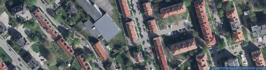 Zdjęcie satelitarne Powstańców ul.