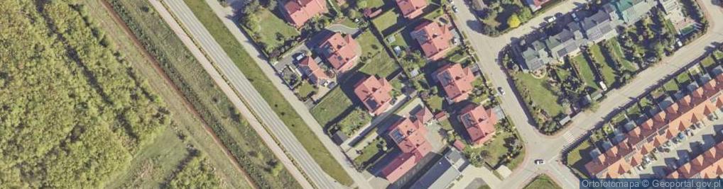 Zdjęcie satelitarne Powstańców Warszawy ul.