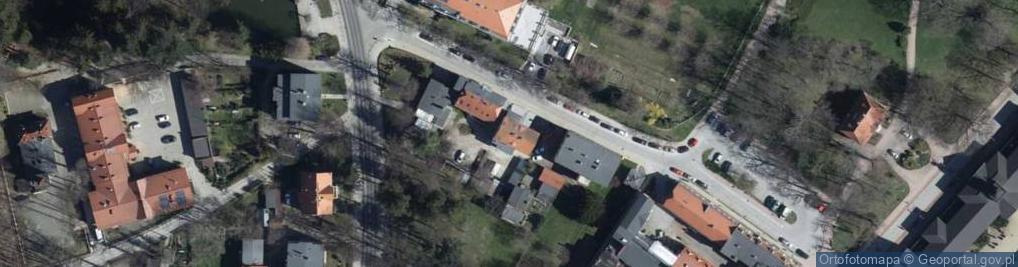 Zdjęcie satelitarne Ratuszowa ul.