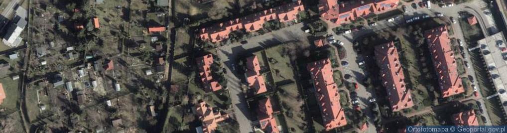 Zdjęcie satelitarne Robaka, ks. ul.