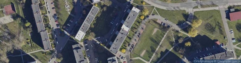 Zdjęcie satelitarne Saturna ul.