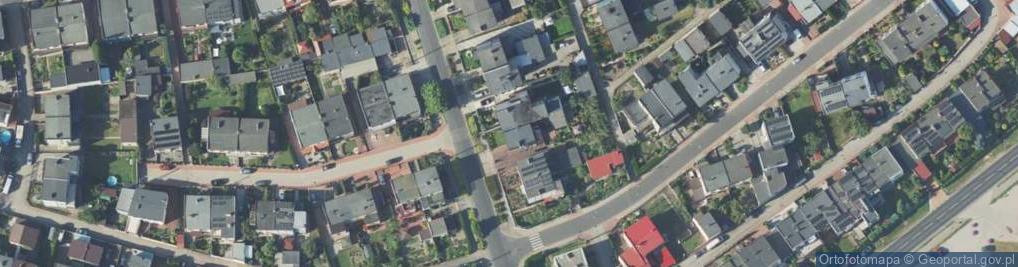 Zdjęcie satelitarne Sierakowska ul.