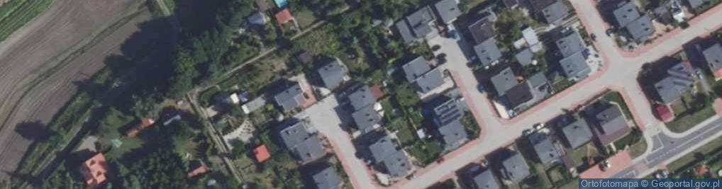 Zdjęcie satelitarne Strajków Szkolnych ul.