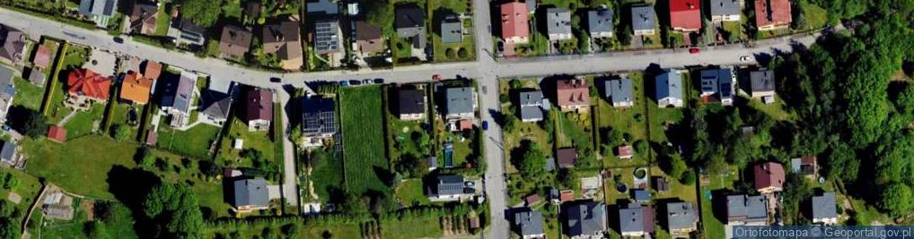 Zdjęcie satelitarne Sucharskiego Henryka, mjr. ul.