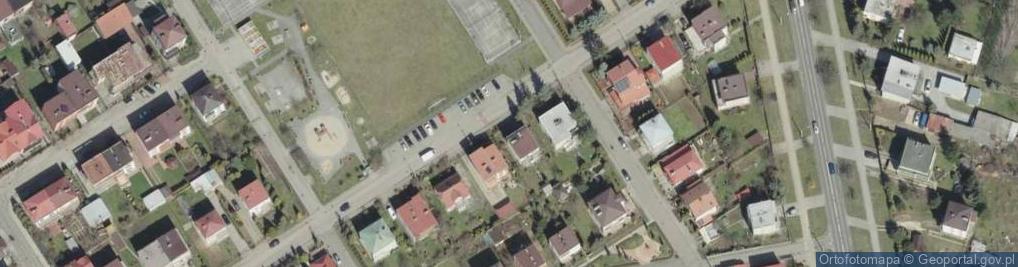 Zdjęcie satelitarne Sucharskiego Henryka, mjr. ul.
