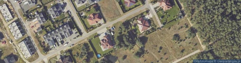 Zdjęcie satelitarne Szmaragdowa ul.