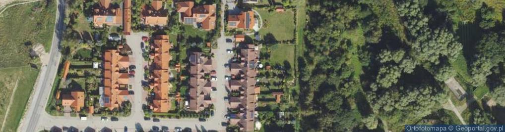 Zdjęcie satelitarne Szmaragdowa ul.