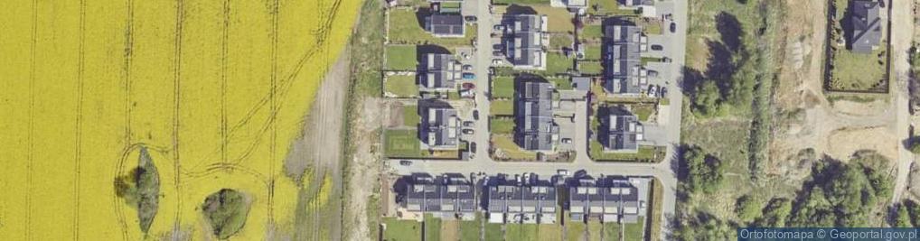 Zdjęcie satelitarne Szmaragdowa ul.