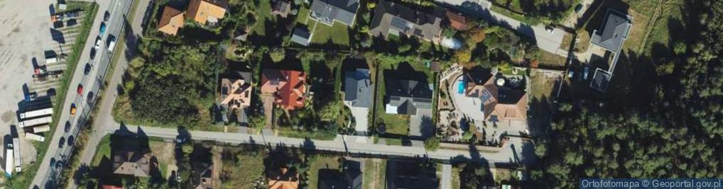 Zdjęcie satelitarne Szmaragdowa ul.