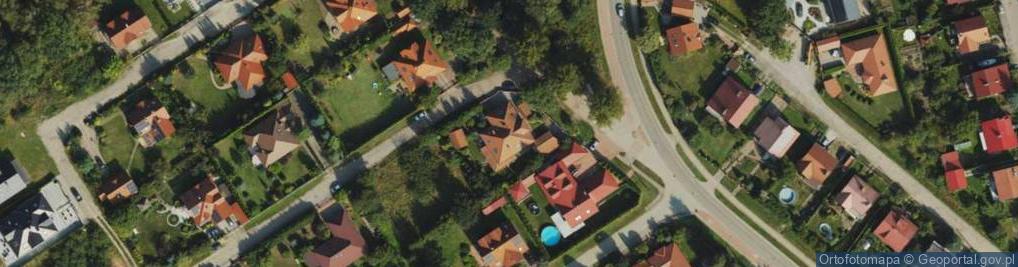 Zdjęcie satelitarne Szmaragdowa ul.