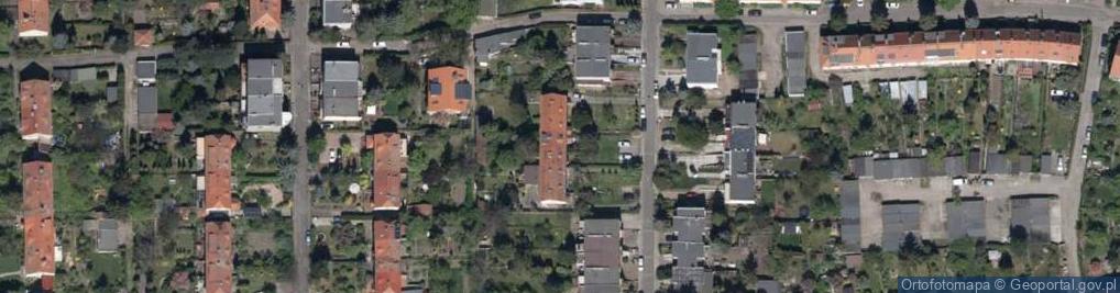 Zdjęcie satelitarne Szanieckiego Jana ul.