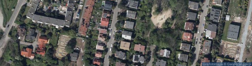Zdjęcie satelitarne Szmaragdowa ul.