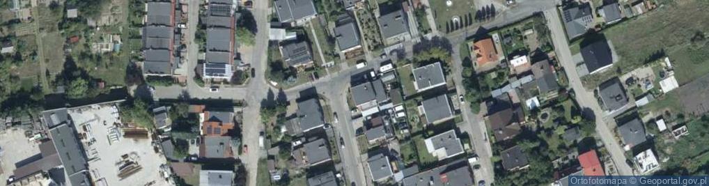 Zdjęcie satelitarne Traugutta Romualda, gen. ul.