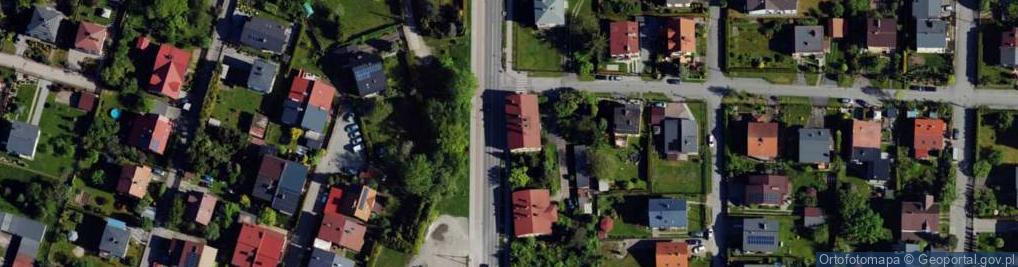 Zdjęcie satelitarne Traugutta Romualda, gen. ul.