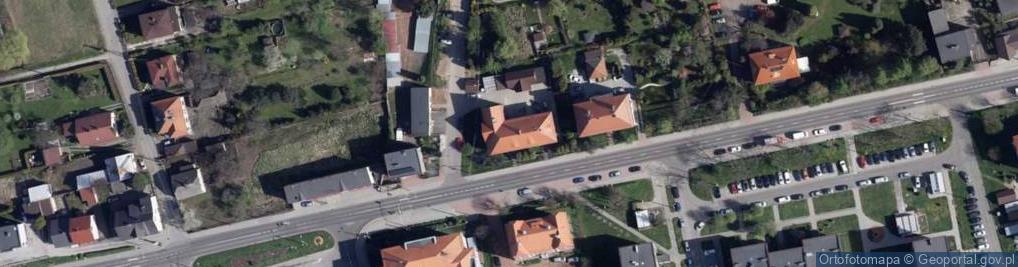 Zdjęcie satelitarne Traugutta Romualda, gen. ul.