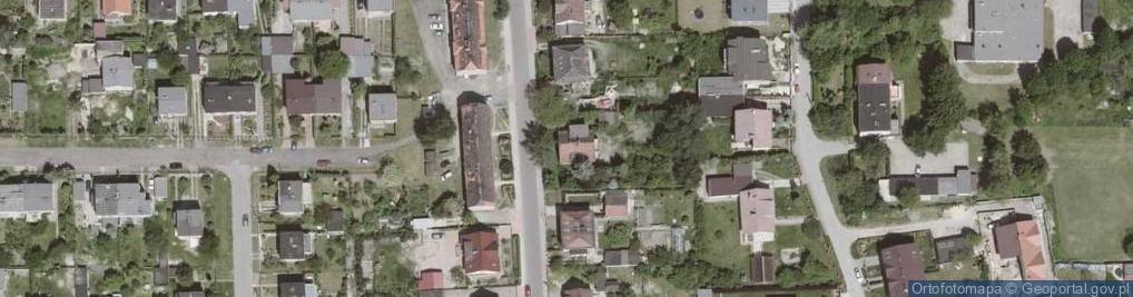 Zdjęcie satelitarne Traugutta Romualda, gen. ul.
