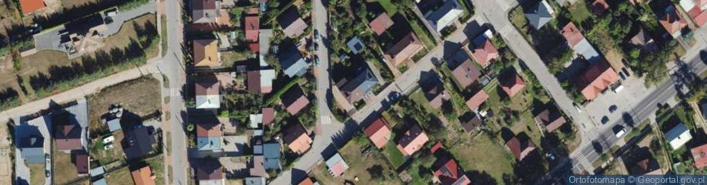 Zdjęcie satelitarne Traugutta Romualda, gen. ul.