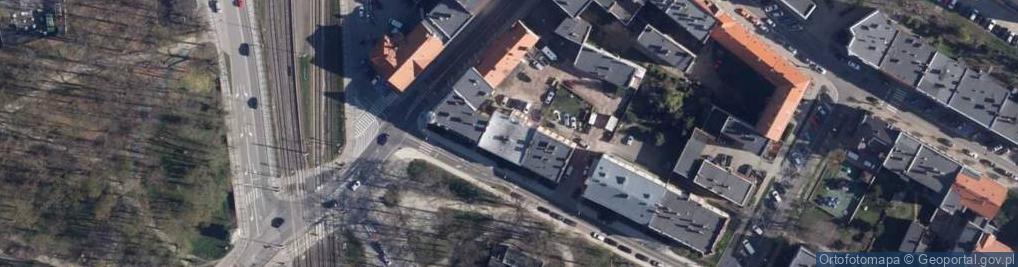 Zdjęcie satelitarne Traugutta Romualda, gen. ul.