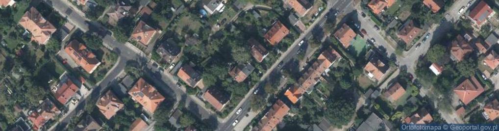 Zdjęcie satelitarne Traugutta Romualda, gen. ul.