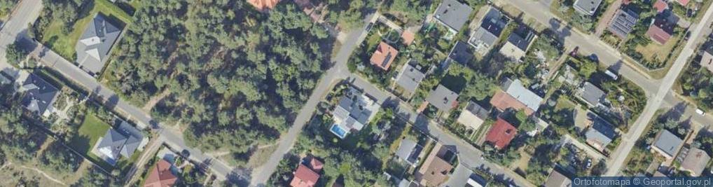 Zdjęcie satelitarne Trawiasta ul.