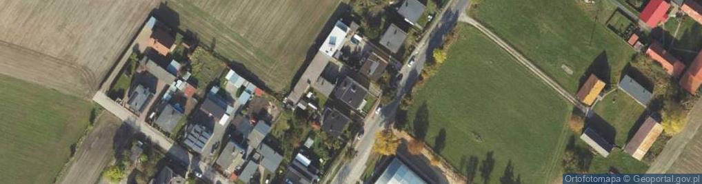 Zdjęcie satelitarne Wierzchucin Królewski ul.