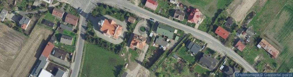 Zdjęcie satelitarne Wierzchucin Królewski ul.