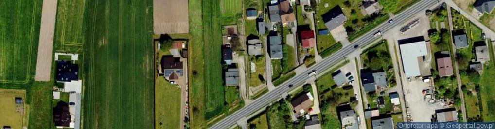 Zdjęcie satelitarne Żubrów ul.