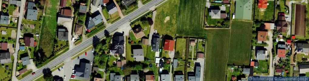Zdjęcie satelitarne Żubrów ul.