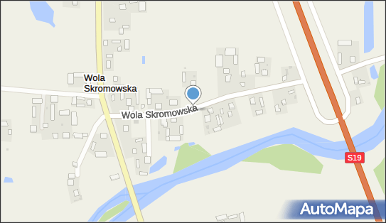 Kapliczka, Figura Świętych, Krzyż, Wola Skromowska 24 21-150 - Kapliczka, Figura Świętych, Krzyż