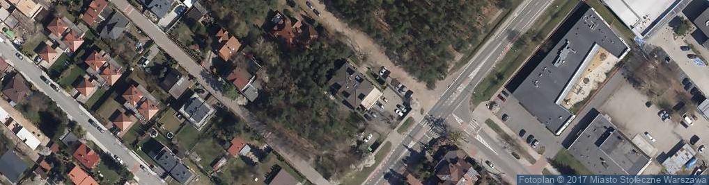 Zdjęcie satelitarne DR S House