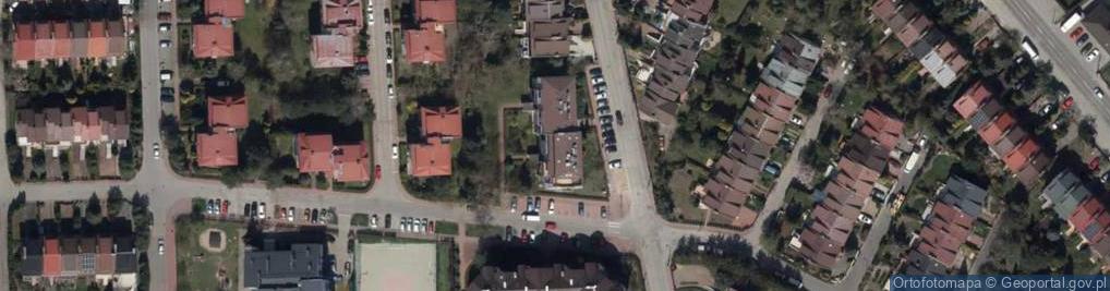 Zdjęcie satelitarne Młodzieżowa Spółdzielnia Budowlano Mieszkaniowa Patronat 3 w Pia