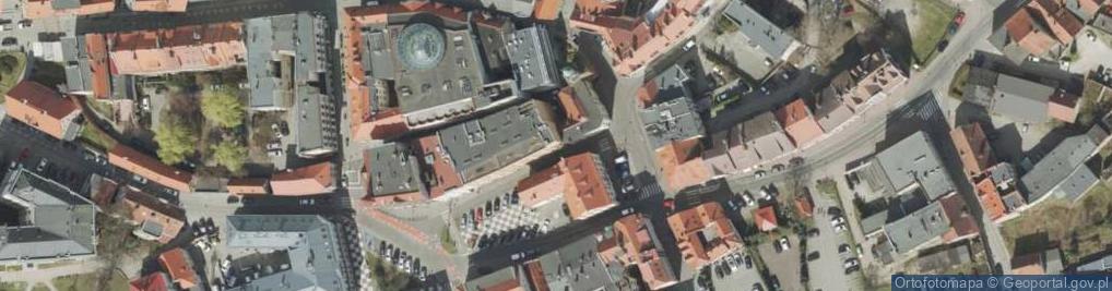 Zdjęcie satelitarne Plaza Development