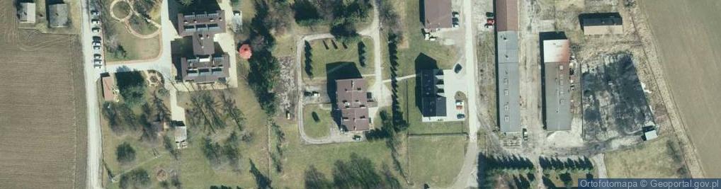 Zdjęcie satelitarne AED - Defibrylator