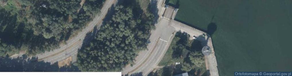 Zdjęcie satelitarne AED - Defibrylator