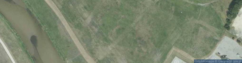 Zdjęcie satelitarne Aeroklub Pińczowski
