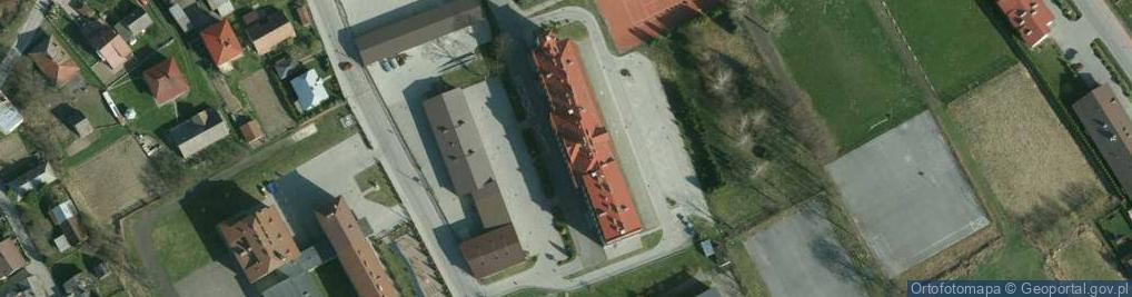 Zdjęcie satelitarne Międzyszkolna Bursa