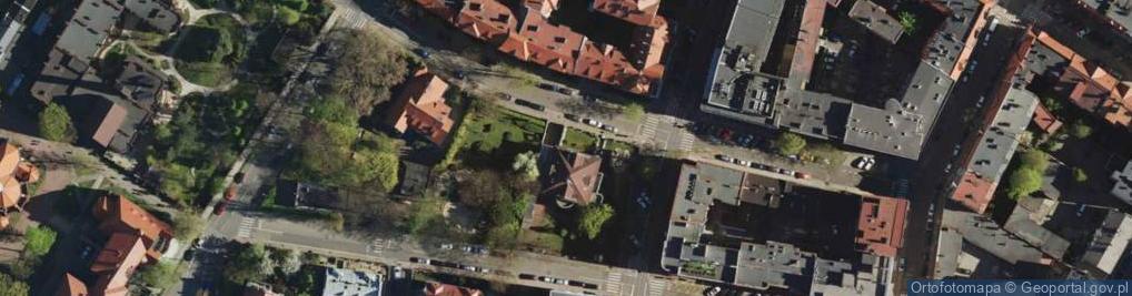 Zdjęcie satelitarne Konsulat Generalny Republiki Czeskiej