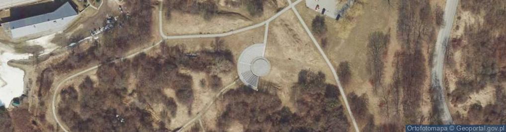 Zdjęcie satelitarne Amfiteatr Na Wzniesieniu