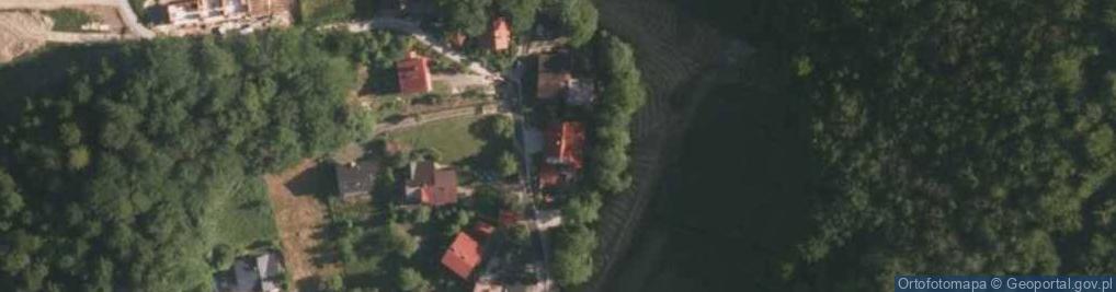 Zdjęcie satelitarne Folkowy Dom