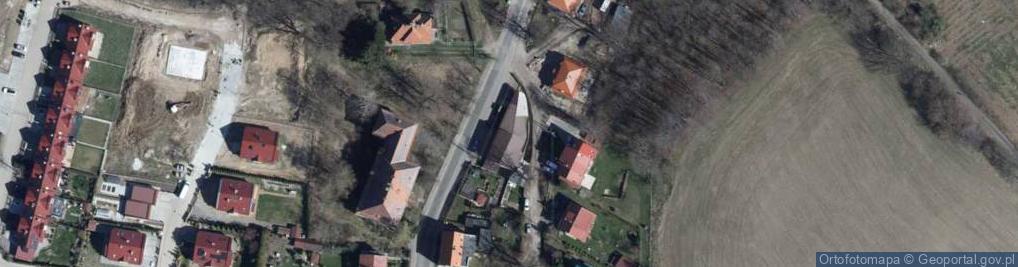 Zdjęcie satelitarne Apteka Rusinova