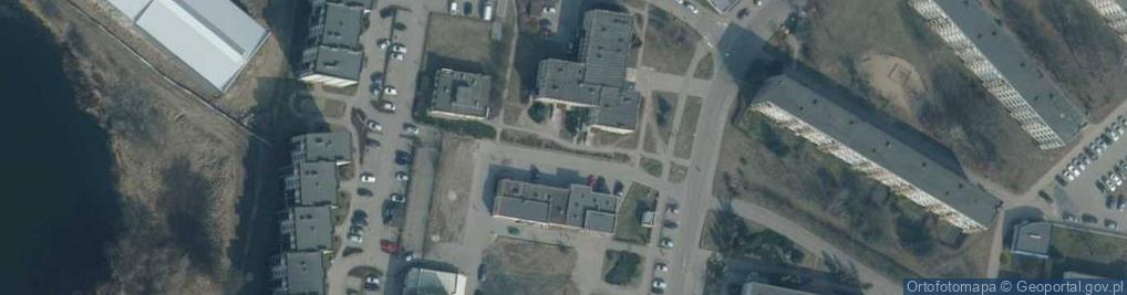 Zdjęcie satelitarne Rodzinna, Green Cross