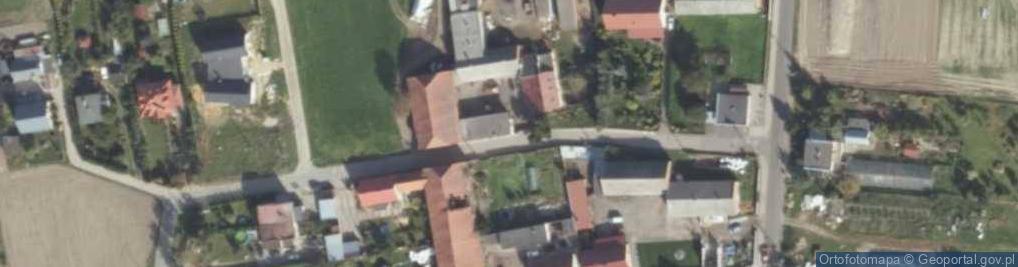 Zdjęcie satelitarne Dwór, park, usługi