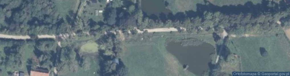 Zdjęcie satelitarne Dwór