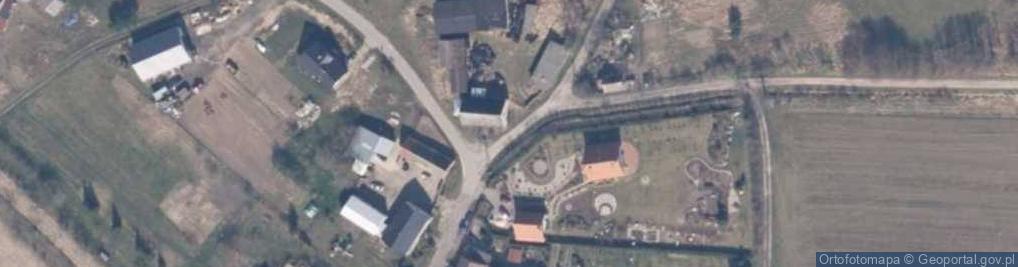 Zdjęcie satelitarne Kościół, park, rezerwat, ośrodek letniskowy