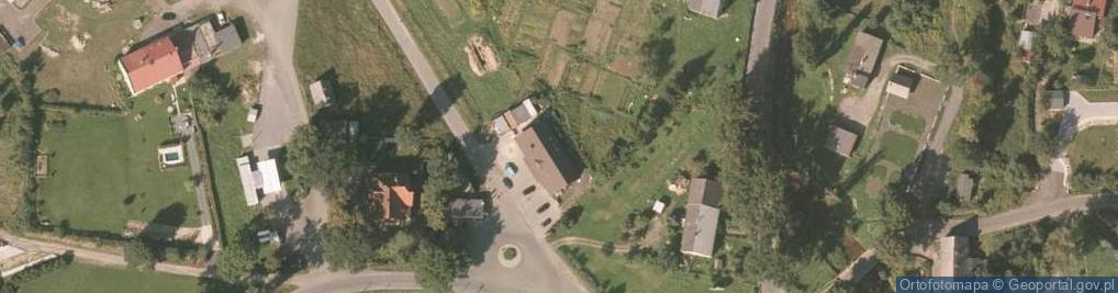 Zdjęcie satelitarne Kościół, ruiny, usługi