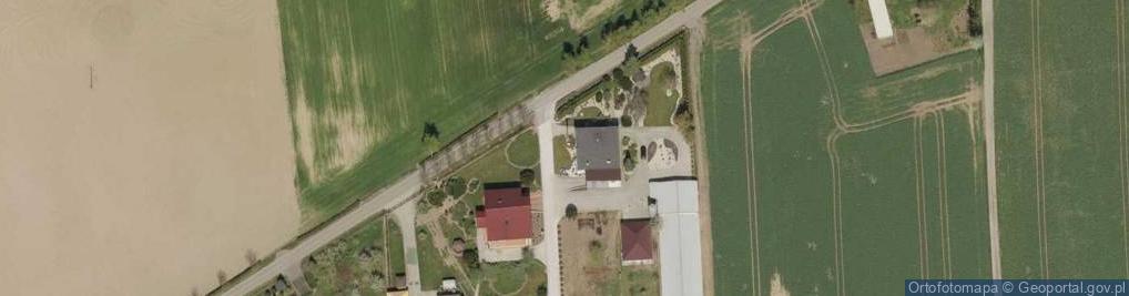 Zdjęcie satelitarne Kościół, sporty